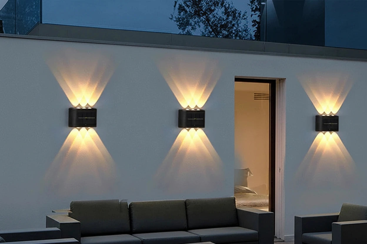 Zewnętrzna solarna lampa ścienna Zeleno, wodoodporna, z podświetleniem w górę i w dół do ogrodu i podwórka.
